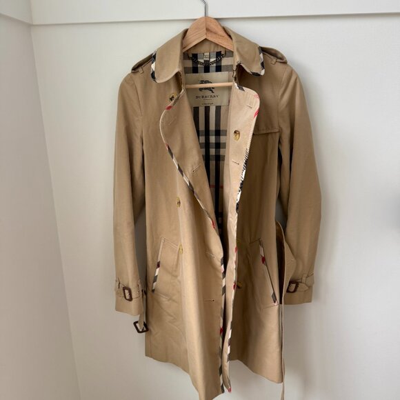 Burberry London Chelsea Trench Coat Size UK8 - Picture 2 of 11